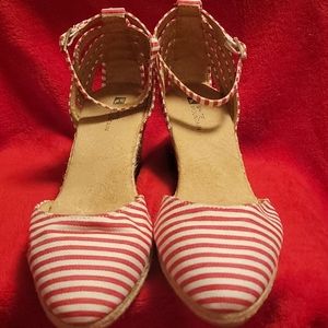 White Mountain 3" striped wedge sandals